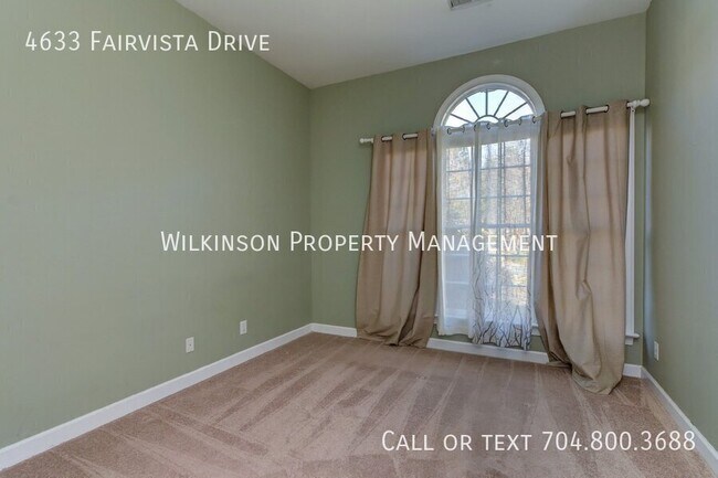 Building Photo - 4633 Fairvista Dr