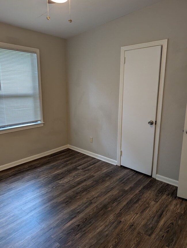 Building Photo - 1513 Atkamire Dr