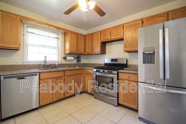 Building Photo - 5810 Sunderland Ct