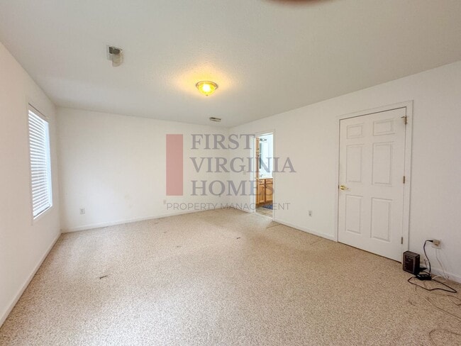 Building Photo - Zion Crossroads 3bed/2.5bath Rental