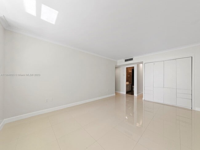 Building Photo - 9801 Collins Ave