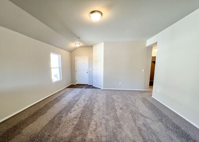 Building Photo - 3 Bed in NW OKC!