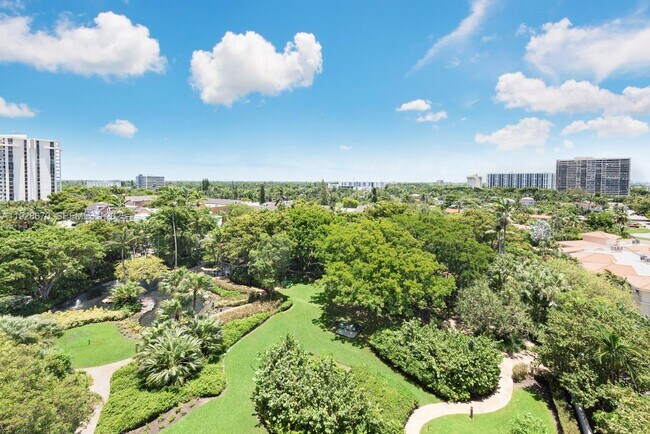 Building Photo - 4000 Towerside Terrace