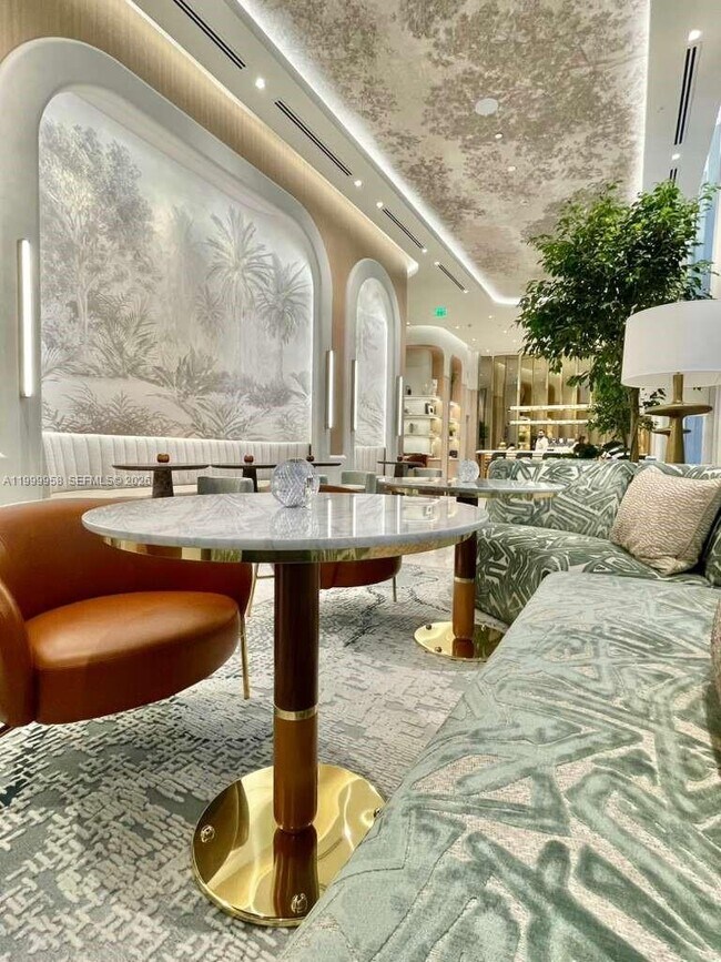 Building Photo - 77 SE 5th St