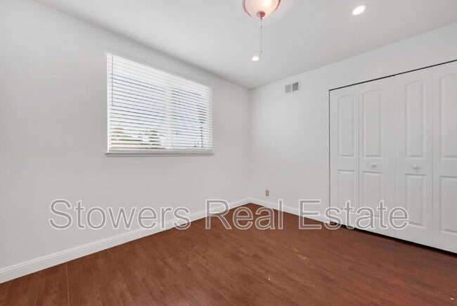 Building Photo - 40232 San Sebastian Pl