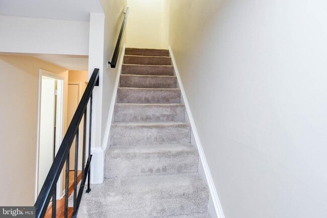 Building Photo - 11482 Laurelwalk Dr