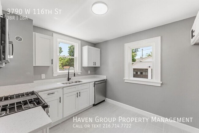 Building Photo - 3790 W 116th St