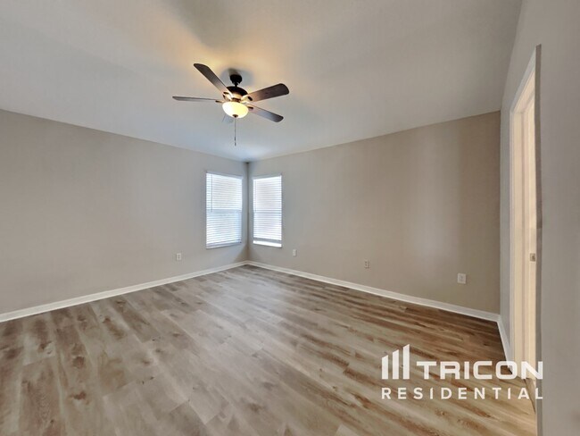 Building Photo - 11101 Robin Lake Ct