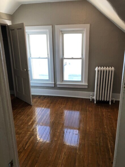 Building Photo - 1245 Jackson St