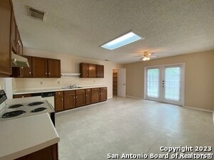 Building Photo - 4514 Stradford Pl