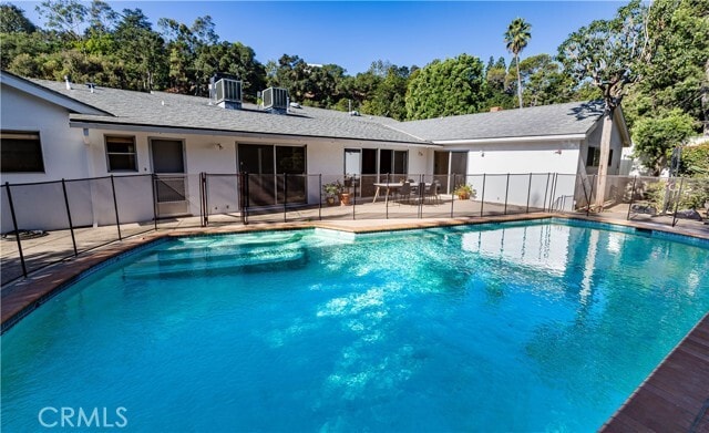 Building Photo - 784 Lockearn St