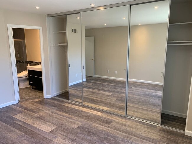 Building Photo - An Updated Leisure Village Home now available