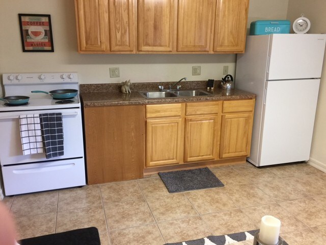 Building Photo - Campus Edge at SRU