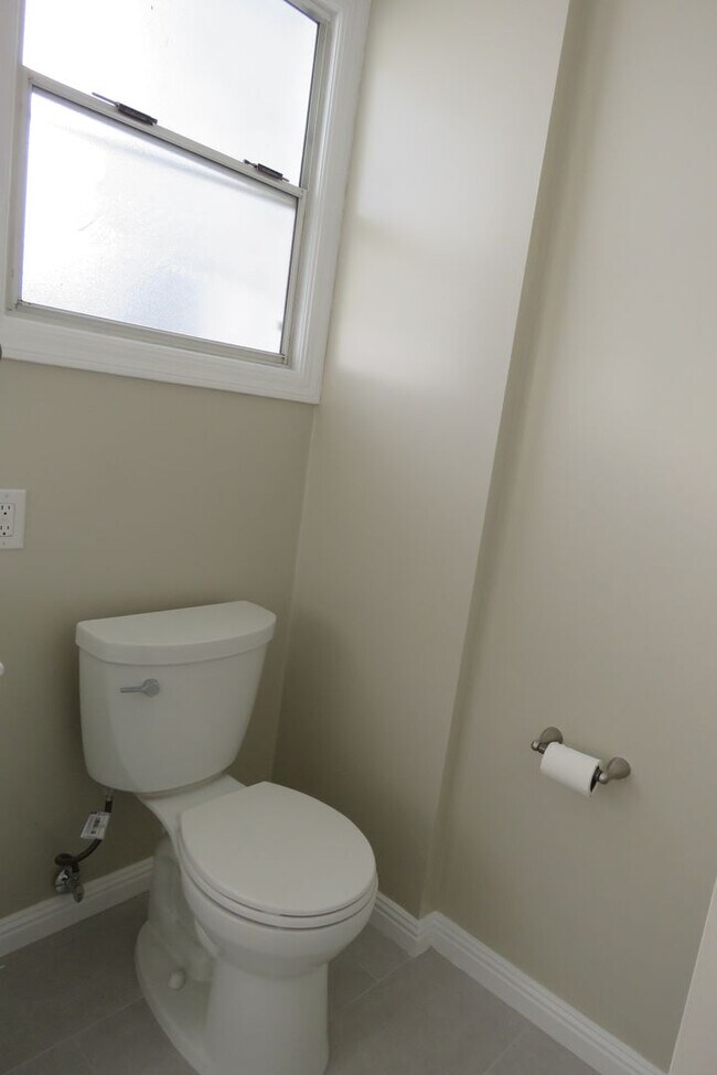 Building Photo - 489 Monterey