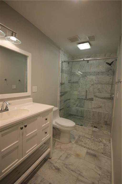 Building Photo - 238 Amour Way SW