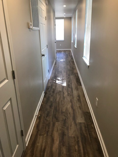 Corridor through house - 6216 Roddie St