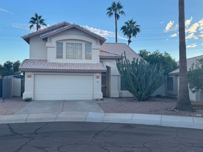 Building Photo - Chandler Home 3 bed - 2 1/2 bath with Loft...