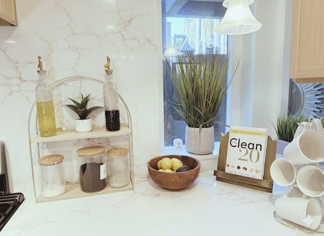 Building Photo - 4010 Layang Layang Cir