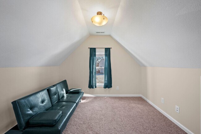 Building Photo - Spacious Living with a Private Primary Retreat!