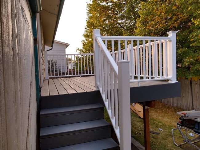 Building Photo - 115 W 1100 N