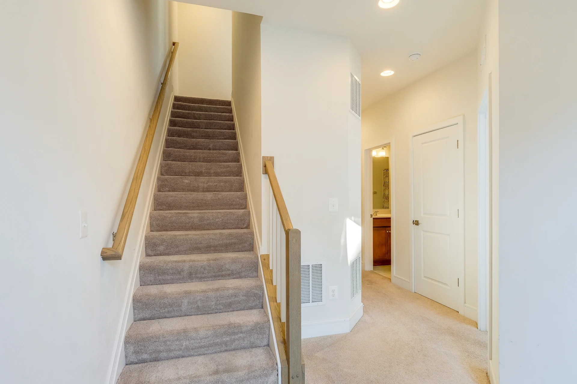 Building Photo - 14566 Alsace Ln