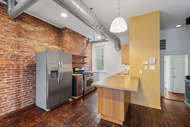 Building Photo - 5169 Butler St
