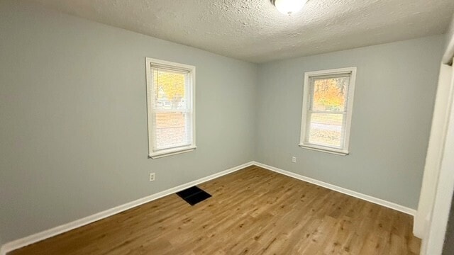 Building Photo - 5601 E 31st St