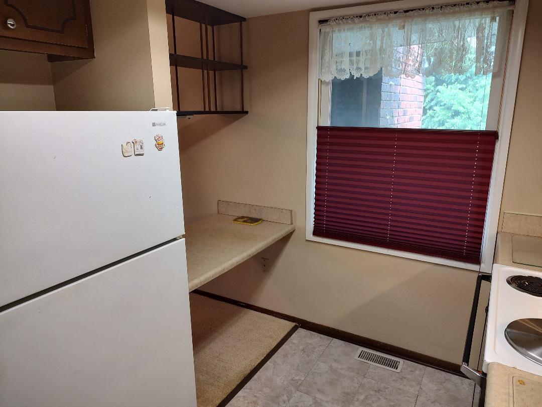 Kitchen 2 - 247 Otterbein Dr