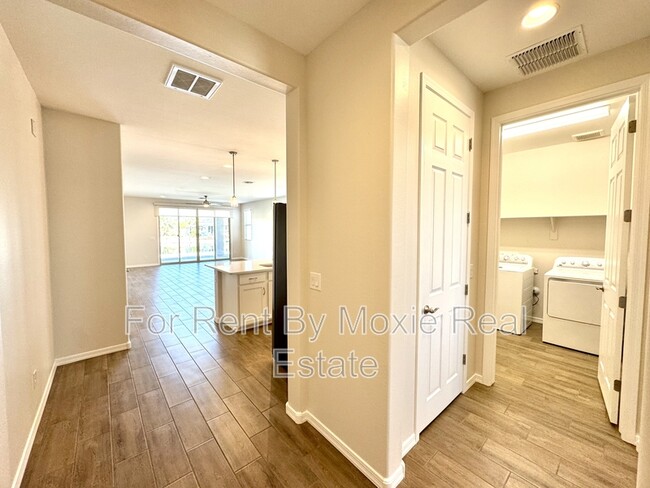 Building Photo - 21656 N Belt Dr