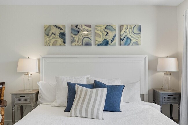 Building Photo - 4 Dearing St