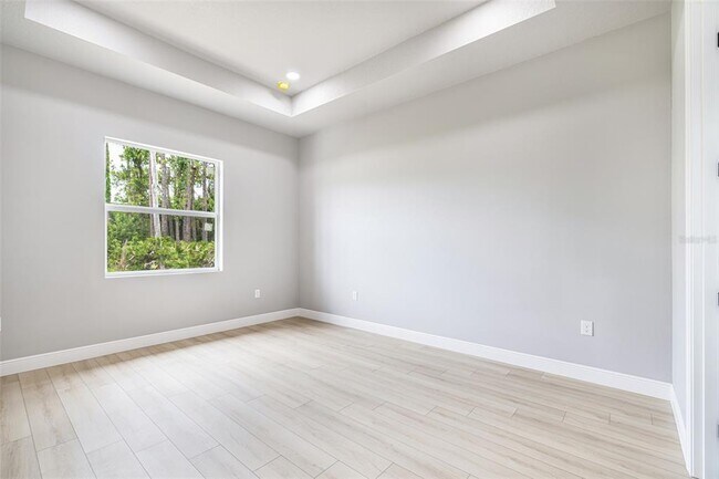 Building Photo - 2635 Snug St