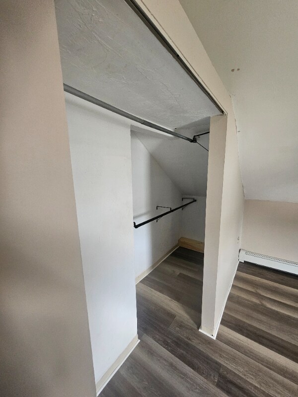 Building Photo - 3 Oakland Ave