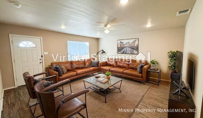 Building Photo - 2516 N Ave O