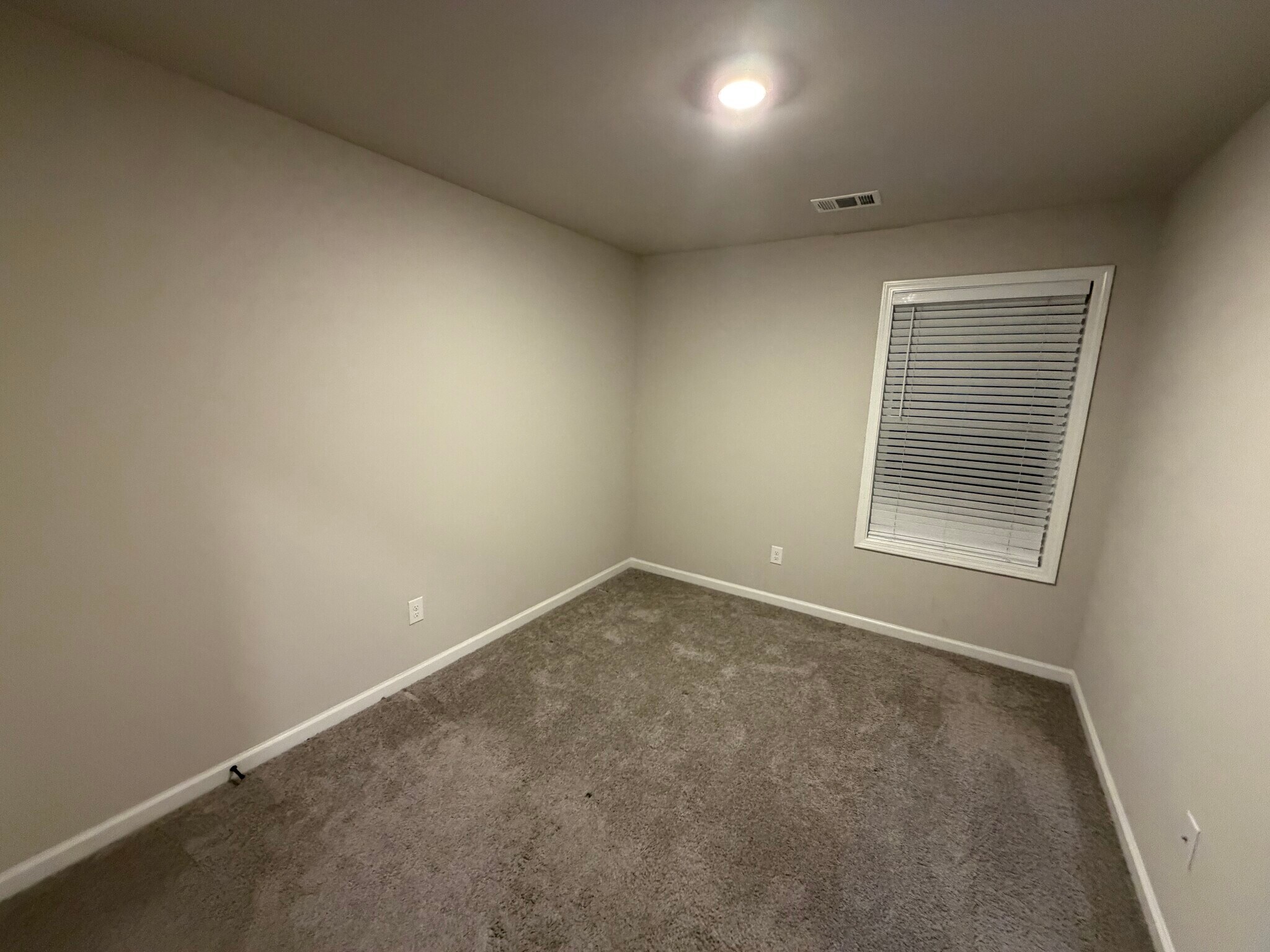 Building Photo - 2769 Valley Green Dr