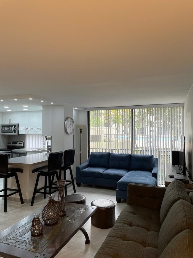 Building Photo - 16919 N Bay Rd