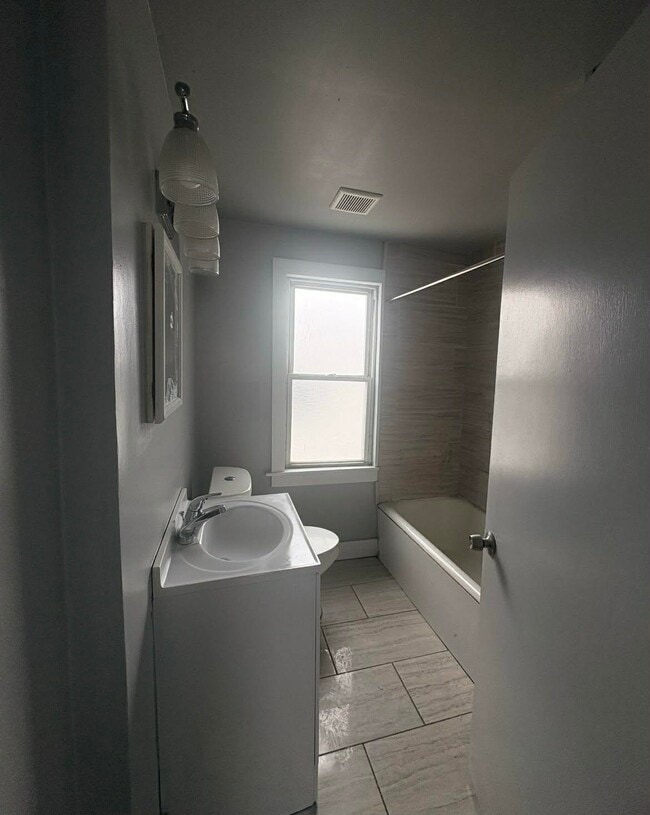 Building Photo - 16583 Archdale St