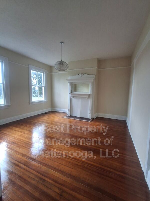 Building Photo - 209 Barnhardt Cir