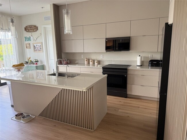 Building Photo - 17507 SW 43rd St