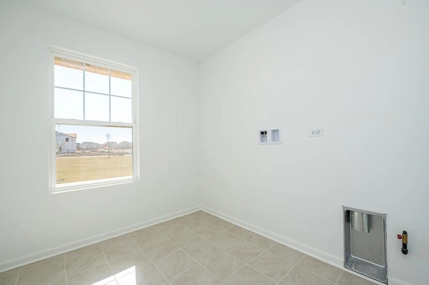 Building Photo - 4283 Chelsea Manor Cir