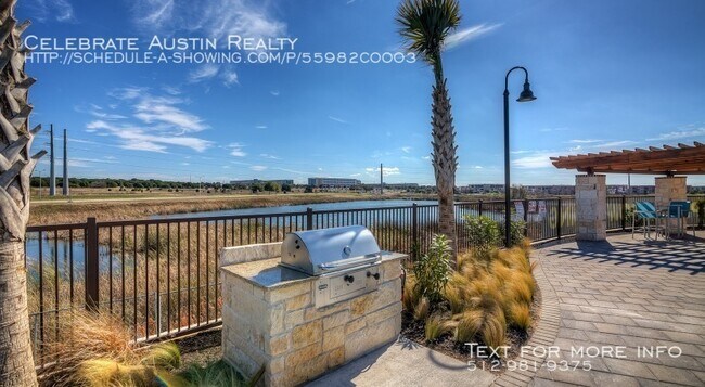 Building Photo - Austin Waters