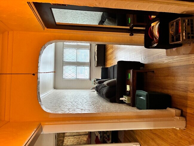 Building Photo - 5443 N Campbell Ave