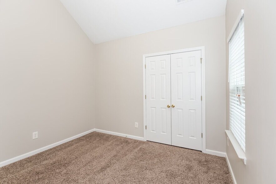 Building Photo - 161 Rankin Cir