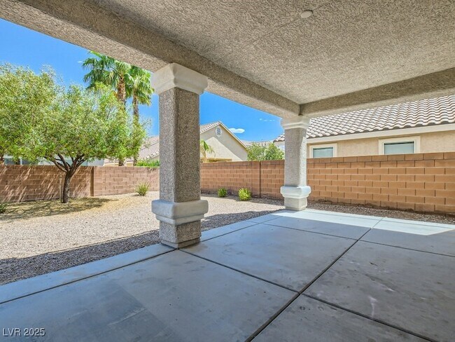Building Photo - 3709 White Lion Ln