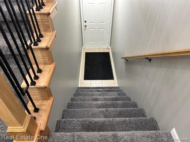 Building Photo - 51810 Lionel Ln