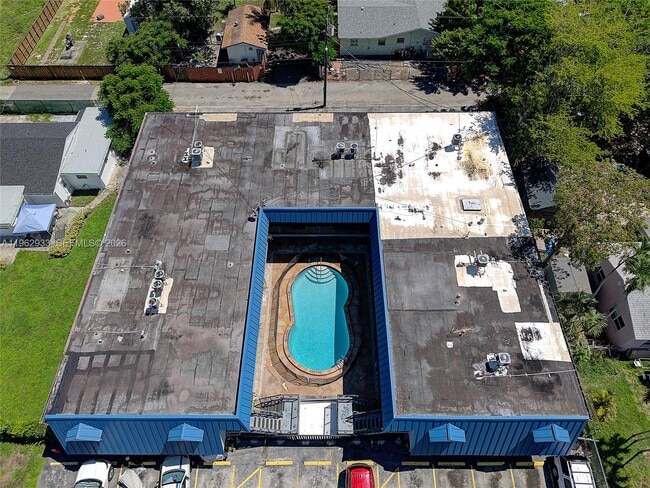 Building Photo - 37 SW 14th St