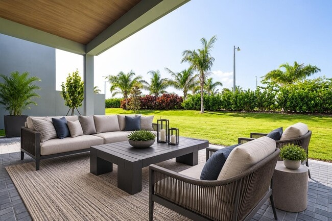 Building Photo - 9597 Regal Palm Ct