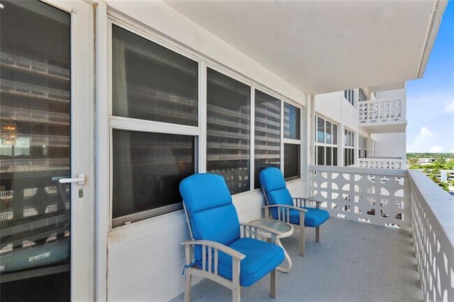 Building Photo - 4010 Galt Ocean Dr