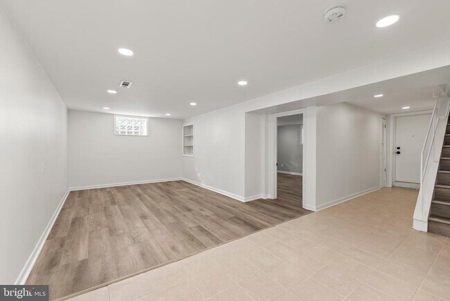 Building Photo - 1626 Pickett Rd