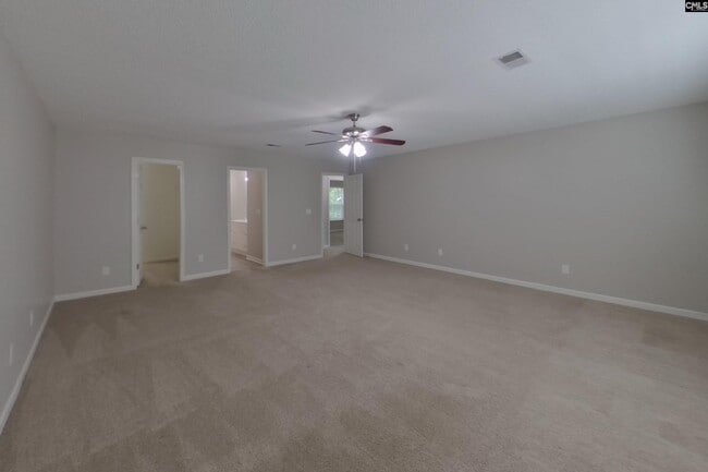 Building Photo - 121 Eagle Pointe Dr