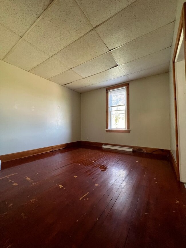 Building Photo - 2809 South Ave